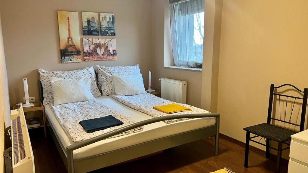 Appartamento Rozsé Apartman Budaörs Esterno foto