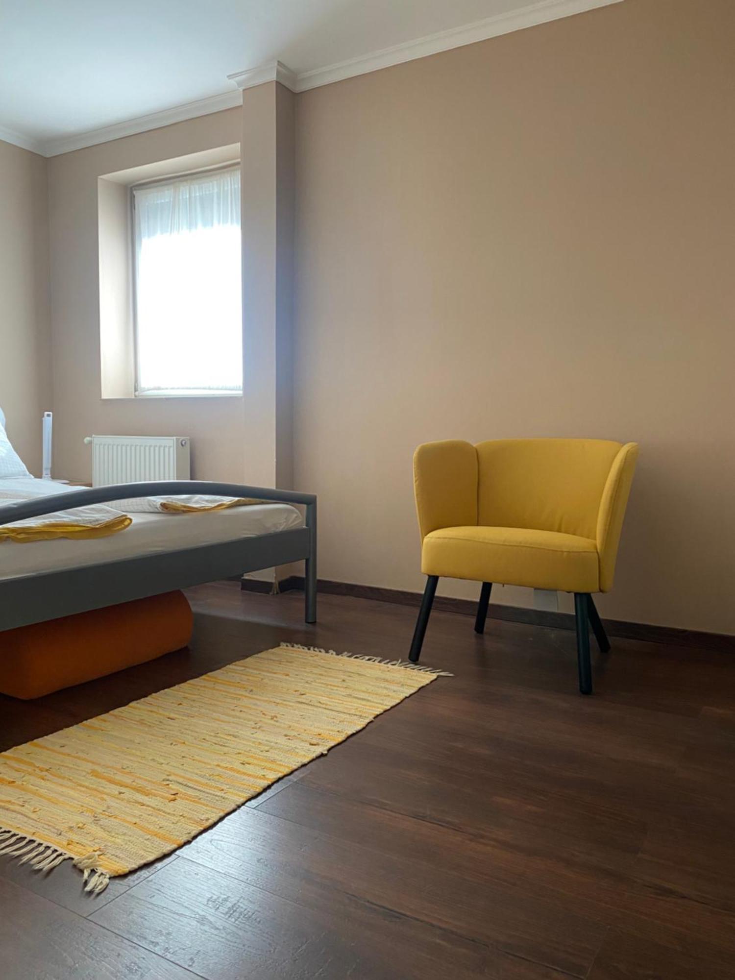 Appartamento Rozsé Apartman Budaörs Esterno foto