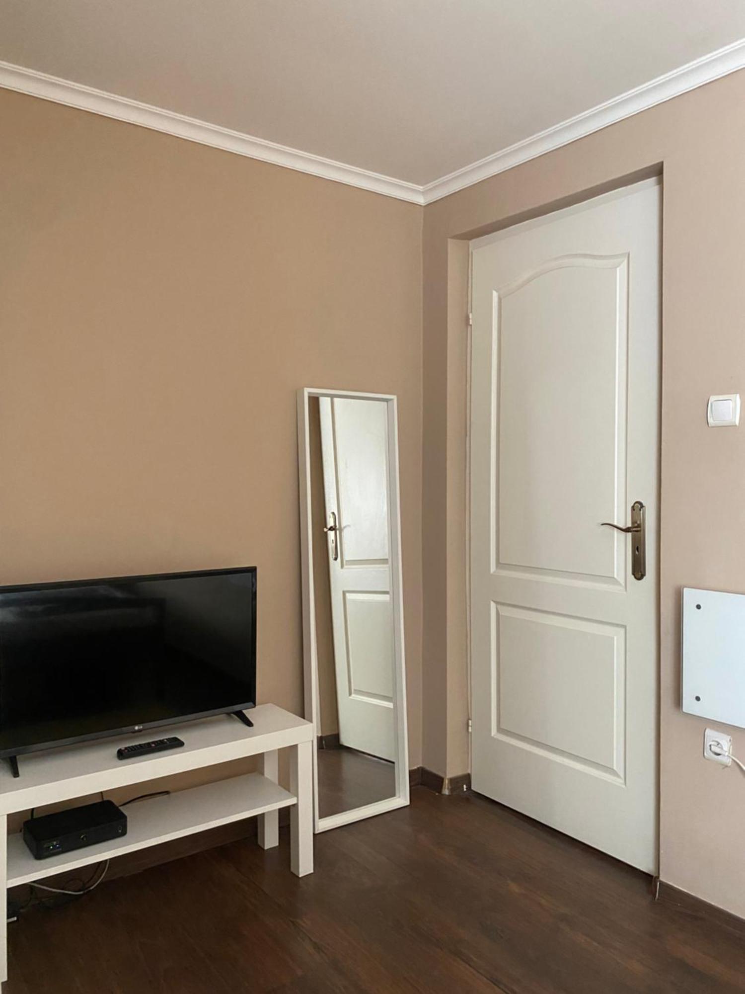 Appartamento Rozsé Apartman Budaörs Esterno foto